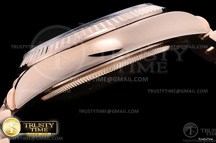 1101 Attractive RDD0219K – DayDate 36mm 699